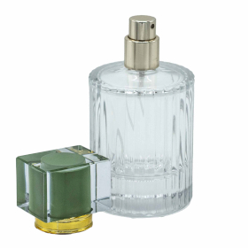 8x Frascos de vidrio para perfume con pulveridaor y tapa verde 50 ml